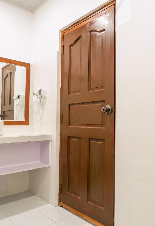 Feridhoo Inn Ngoại thất bức ảnh