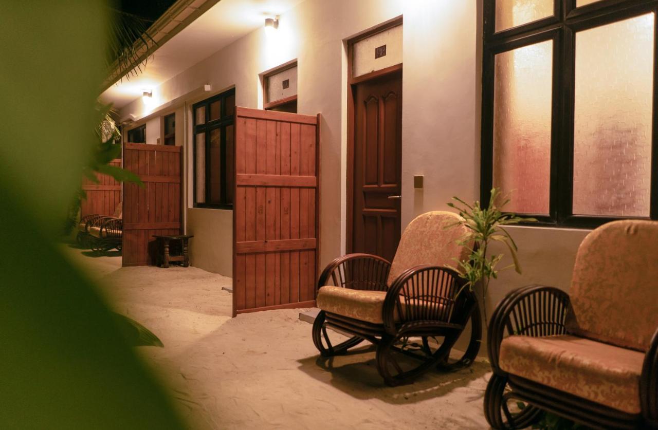 Feridhoo Inn Ngoại thất bức ảnh